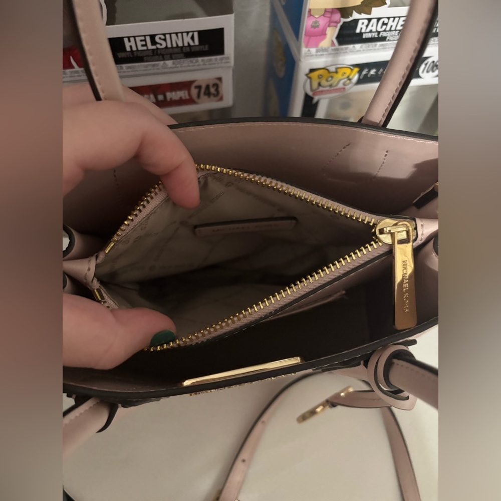 Michael Kors Blush Pink Satchel EUC - Picture 3 of 16